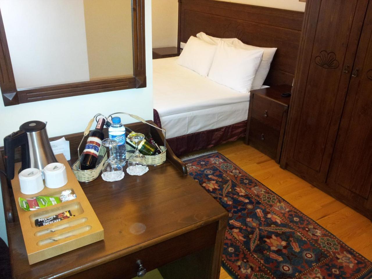 Berce Hotel Стамбул Экстерьер фото
